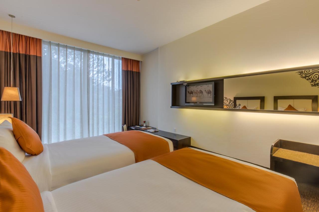 Hotel Himalaya Kathmandu Exterior photo